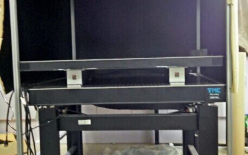 主動(dòng)式防震臺(tái)與隔音箱的搭配---解決南京大學(xué)化學(xué)樓受高頻震臺(tái)的干擾